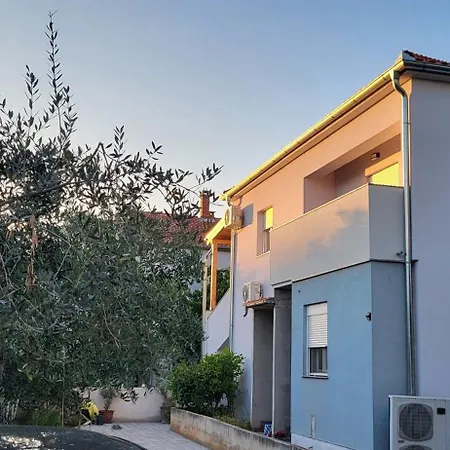 Apartman Tena Jadera Zadar Buitenkant foto