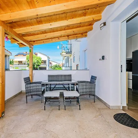 Apartman Tena Jadera Zadar Buitenkant foto