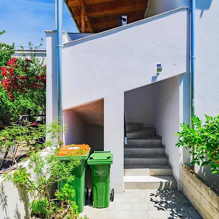 Apartman Tena Jadera Zadar Buitenkant foto