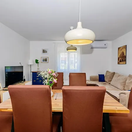 Apartman Tena Jadera Zadar Buitenkant foto